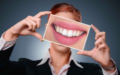 品牌餐廳服務員不夠熱情，學學海底撈怎樣設計做到“變態(tài)”級服務？